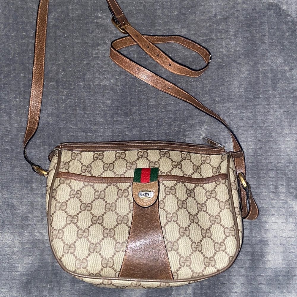 Vintage Gucci Sherry Line Sling Shoulder Bag